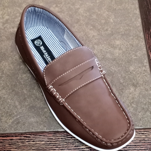 Other - men cazual shoes 👞